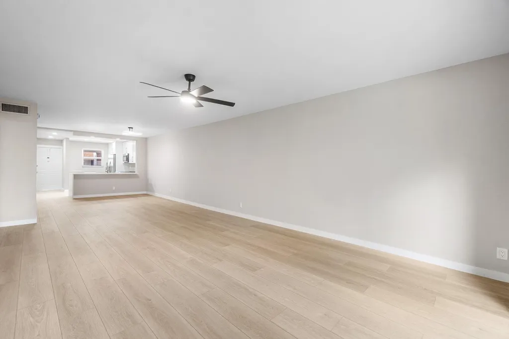 2905 SW 22nd Avenue Delray Beach FL 33445