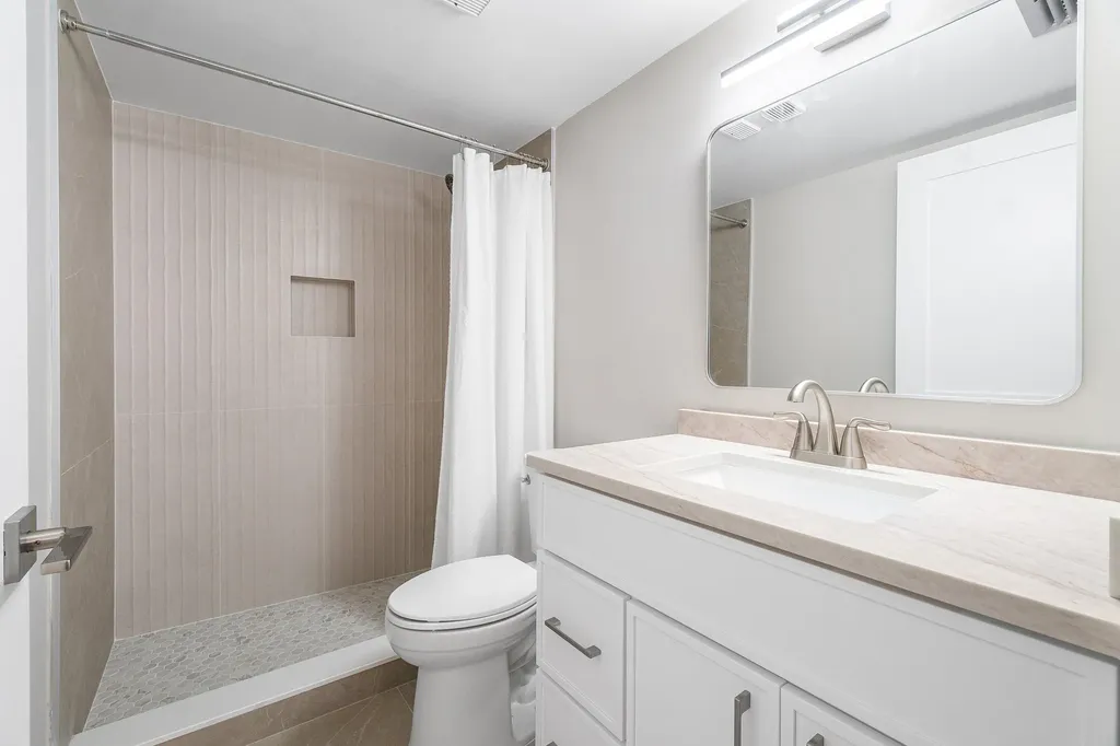 2905 SW 22nd Avenue Delray Beach FL 33445