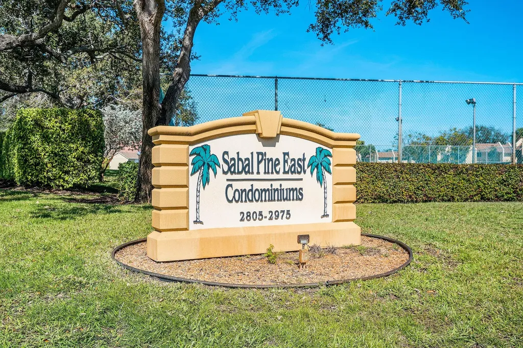 2905 SW 22nd Avenue Delray Beach FL 33445