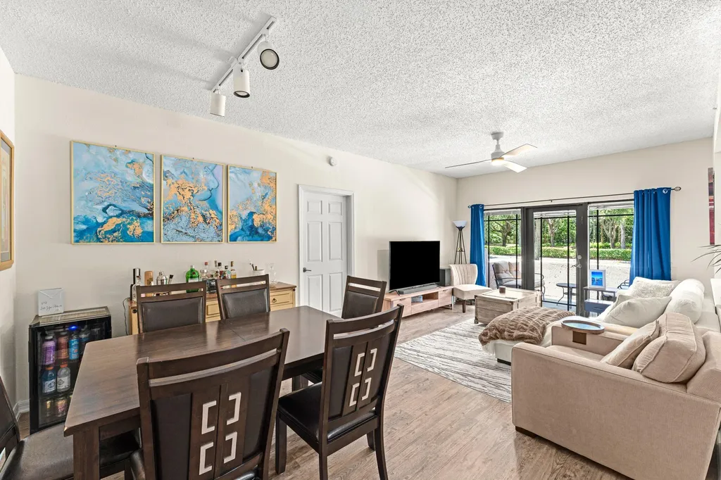 2801 Sarento Place Palm Beach Gardens FL 33410