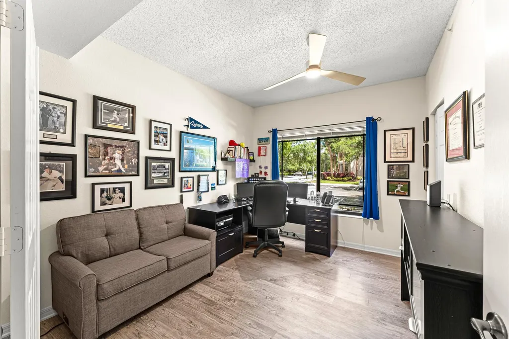 2801 Sarento Place Palm Beach Gardens FL 33410