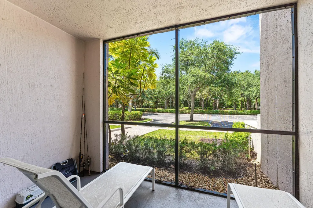 2801 Sarento Place Palm Beach Gardens FL 33410