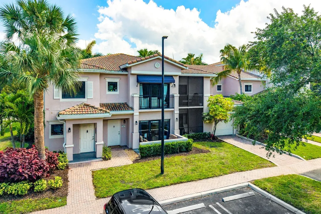 2801 Sarento Place Palm Beach Gardens FL 33410