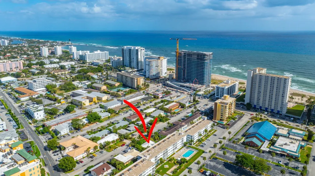 3208 NE 8th Court Pompano Beach FL 33062