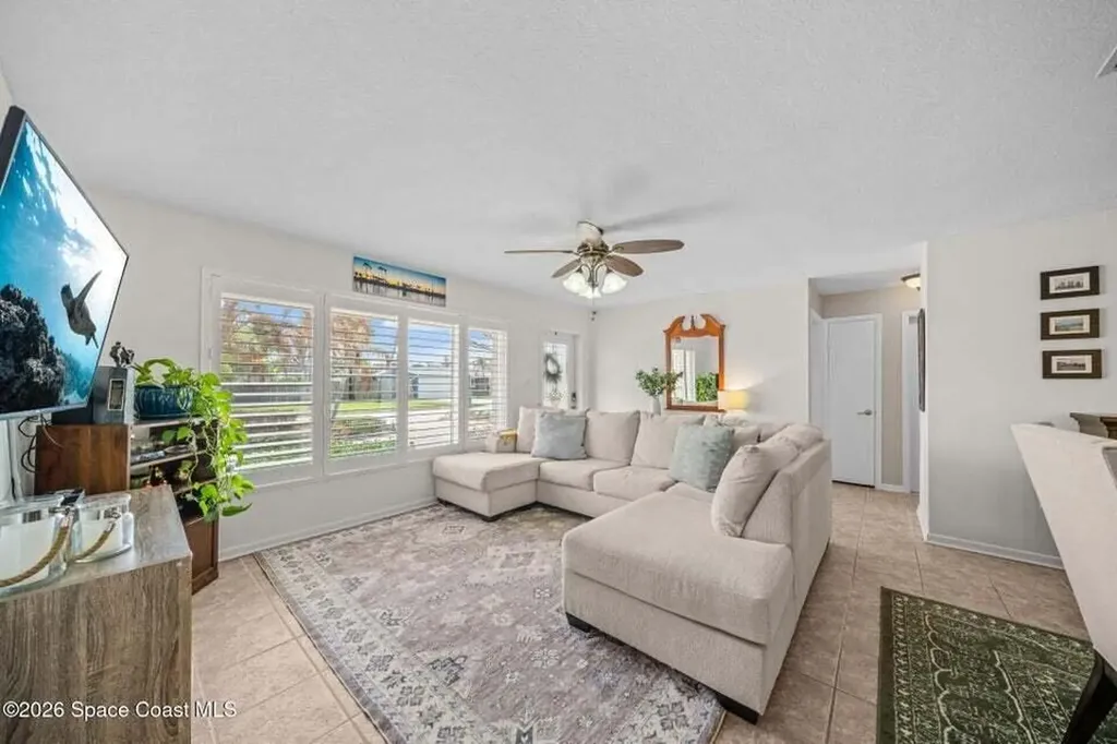 121 Algonquin Terrace Indian Harbour Beach FL 32937
