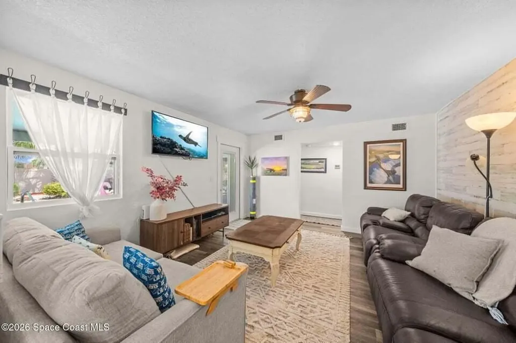 121 Algonquin Terrace Indian Harbour Beach FL 32937