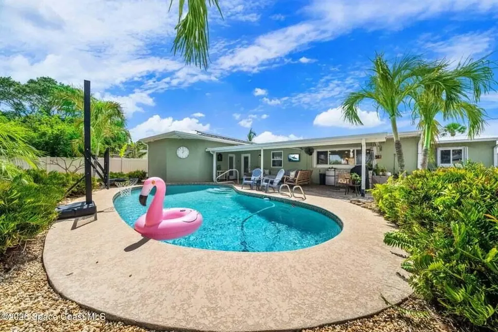 121 Algonquin Terrace Indian Harbour Beach FL 32937