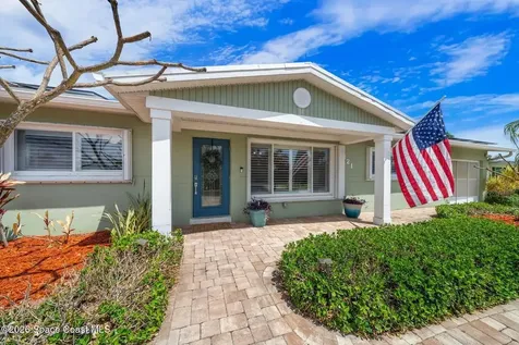 121 Algonquin Terrace Indian Harbour Beach FL 32937