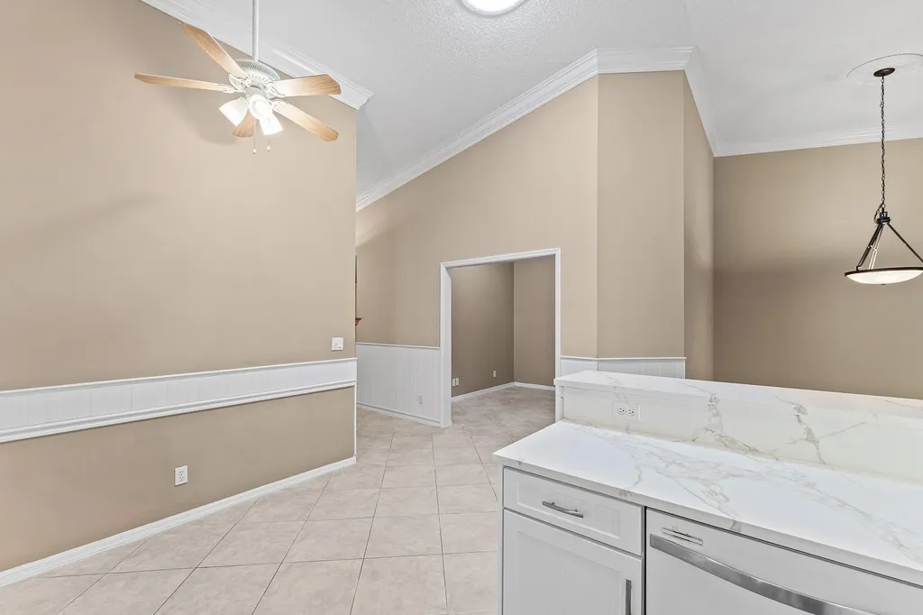 8059 Dolomtian Way Boynton Beach FL 33472