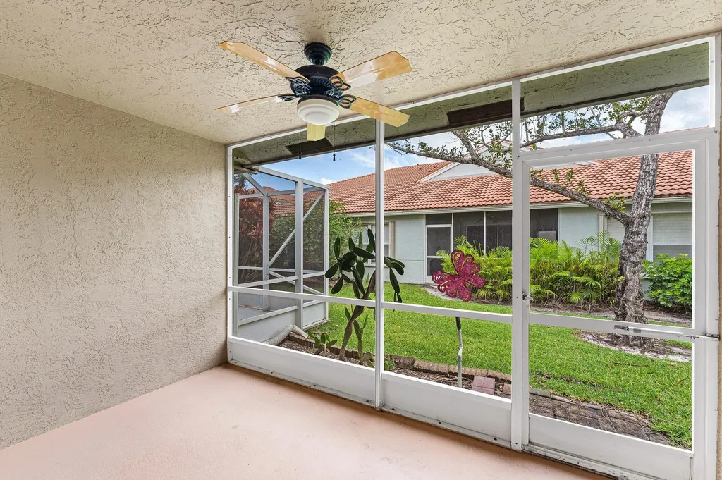 8059 Dolomtian Way Boynton Beach FL 33472