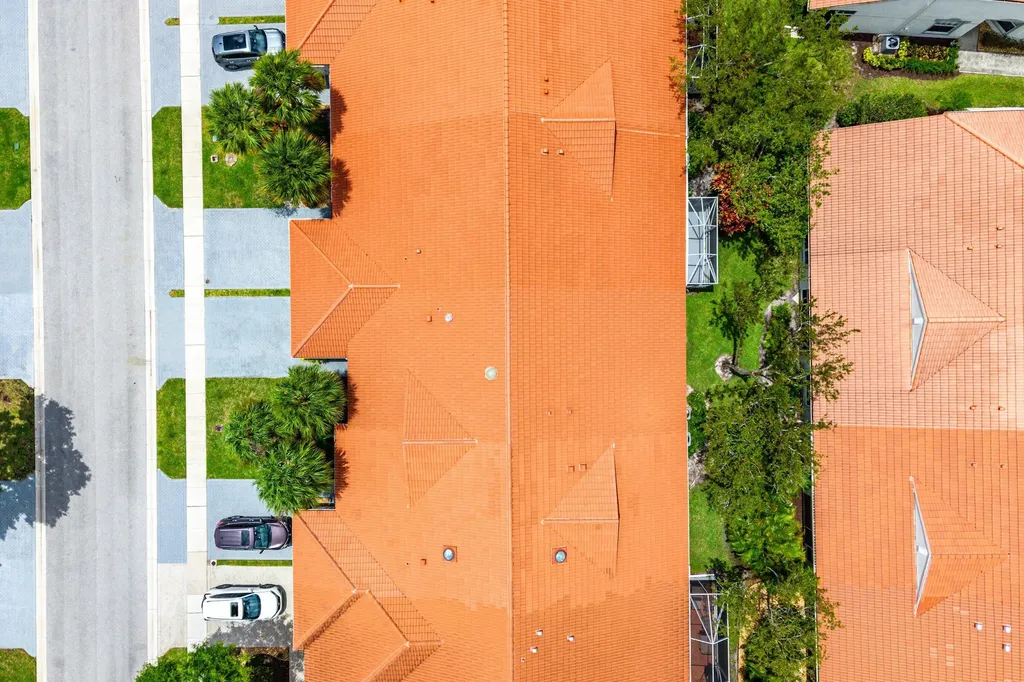 8059 Dolomtian Way Boynton Beach FL 33472