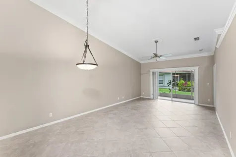 8059 Dolomtian Way Boynton Beach FL 33472