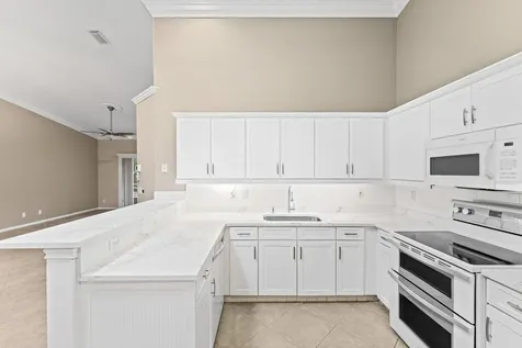 8059 Dolomtian Way Boynton Beach FL 33472