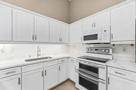 8059 Dolomtian Way Boynton Beach FL 33472