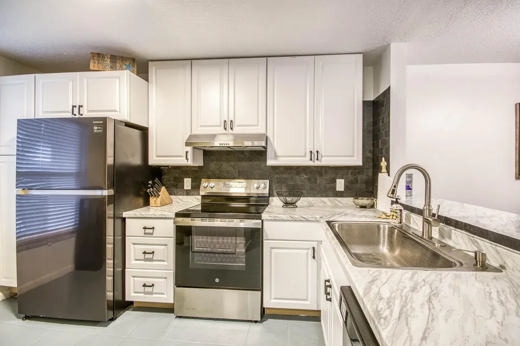178 Pinewood Court Jupiter FL 33458