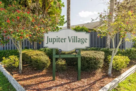178 Pinewood Court Jupiter FL 33458