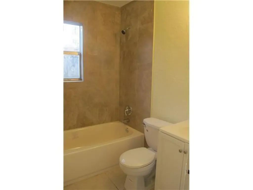 73 NE 7th Court Deerfield Beach FL 33441