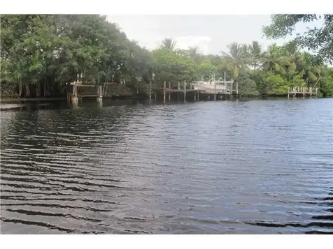 73 NE 7th Court Deerfield Beach FL 33441