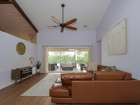 4460 SW 12th Manor SW Vero Beach FL 32968