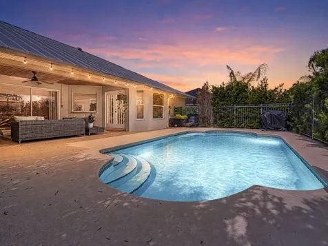 4460 SW 12th Manor SW Vero Beach FL 32968