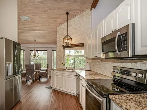 4460 SW 12th Manor SW Vero Beach FL 32968