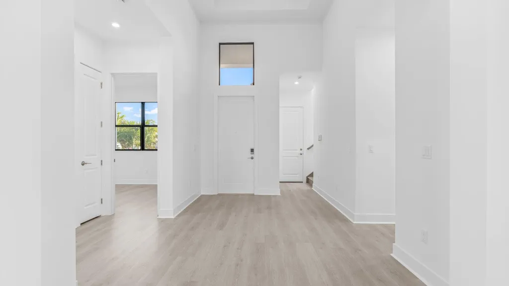 9695 St Germain Drive Palm Beach Gardens FL 33412
