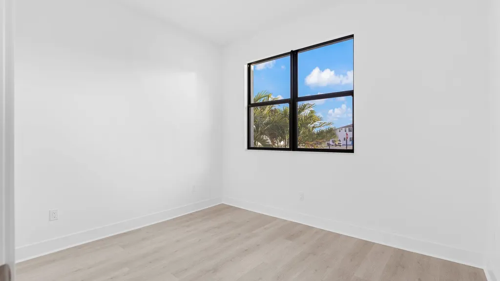 9695 St Germain Drive Palm Beach Gardens FL 33412