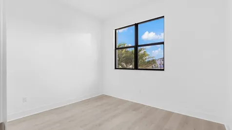 9695 St Germain Drive Palm Beach Gardens FL 33412