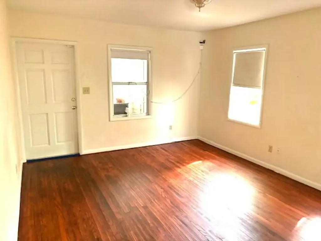 44 SW 5th Street Dania Beach FL 33004