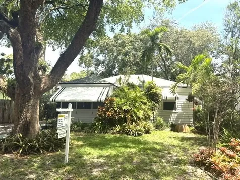 44 SW 5th Street Dania Beach FL 33004