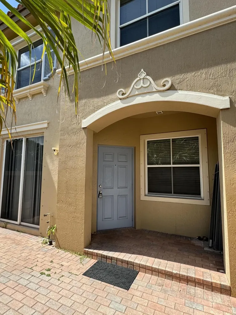 6550 Morgan Hill Trail West Palm Beach FL 33411