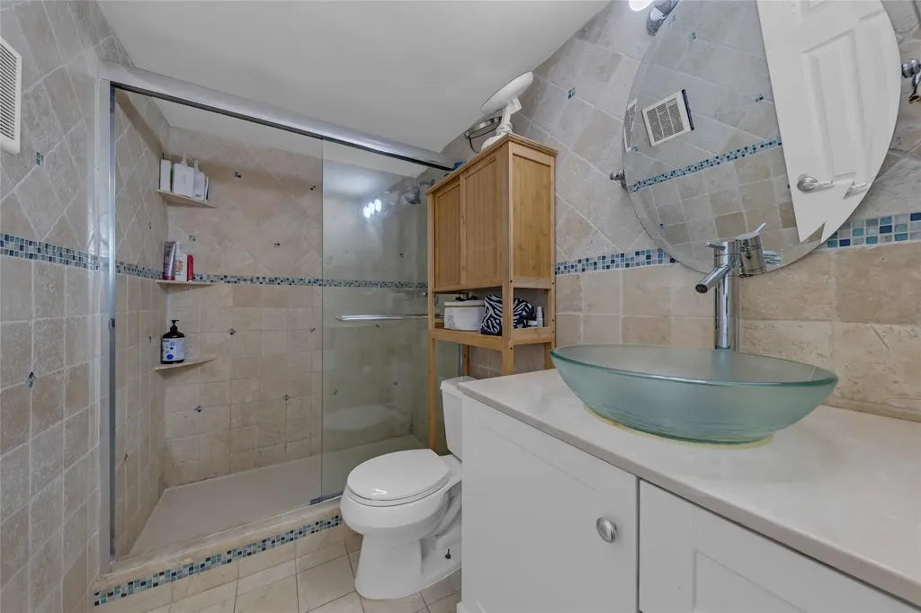 611 NE 14th Avenue Fort Lauderdale FL 33304