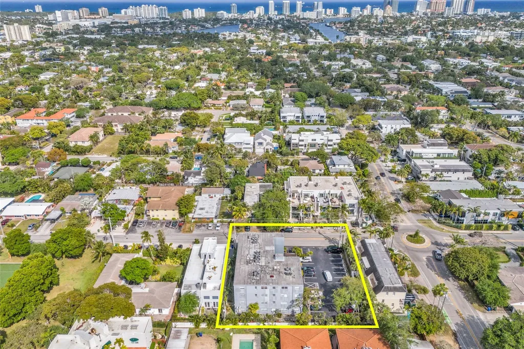 611 NE 14th Avenue Fort Lauderdale FL 33304