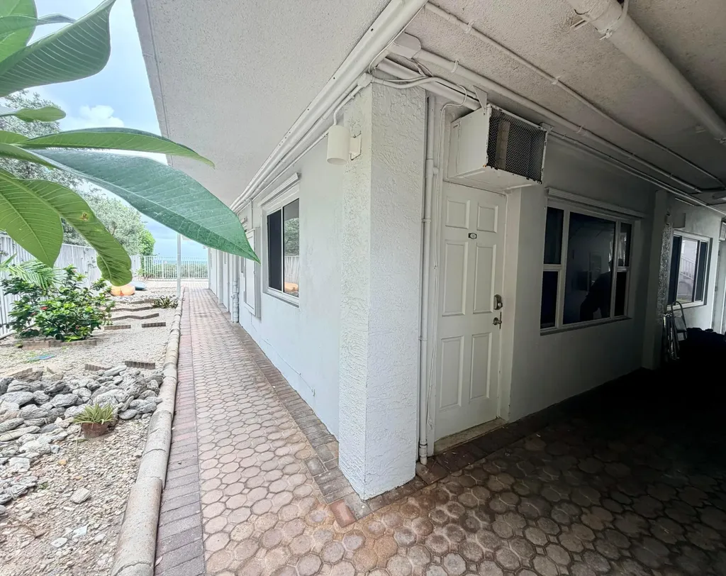 1480 S Ocean Boulevard Lauderdale By The Sea FL 33062