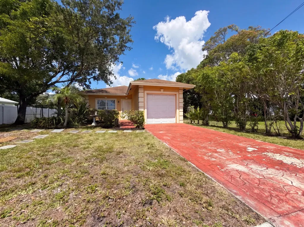 453 N Deerfield Avenue Deerfield Beach FL 33441