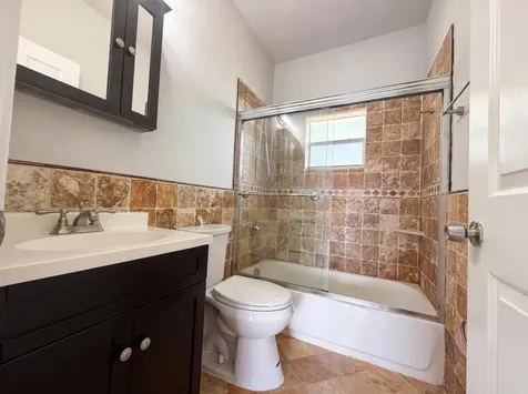 453 N Deerfield Avenue Deerfield Beach FL 33441