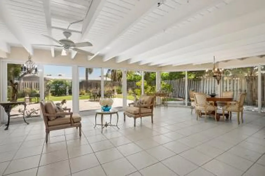 611 SE 11th Street Pompano Beach FL 33060