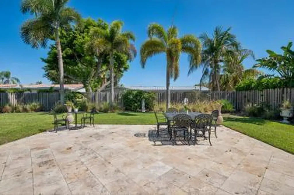 611 SE 11th Street Pompano Beach FL 33060