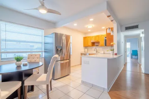 313 Burgundy G Delray Beach FL 33484