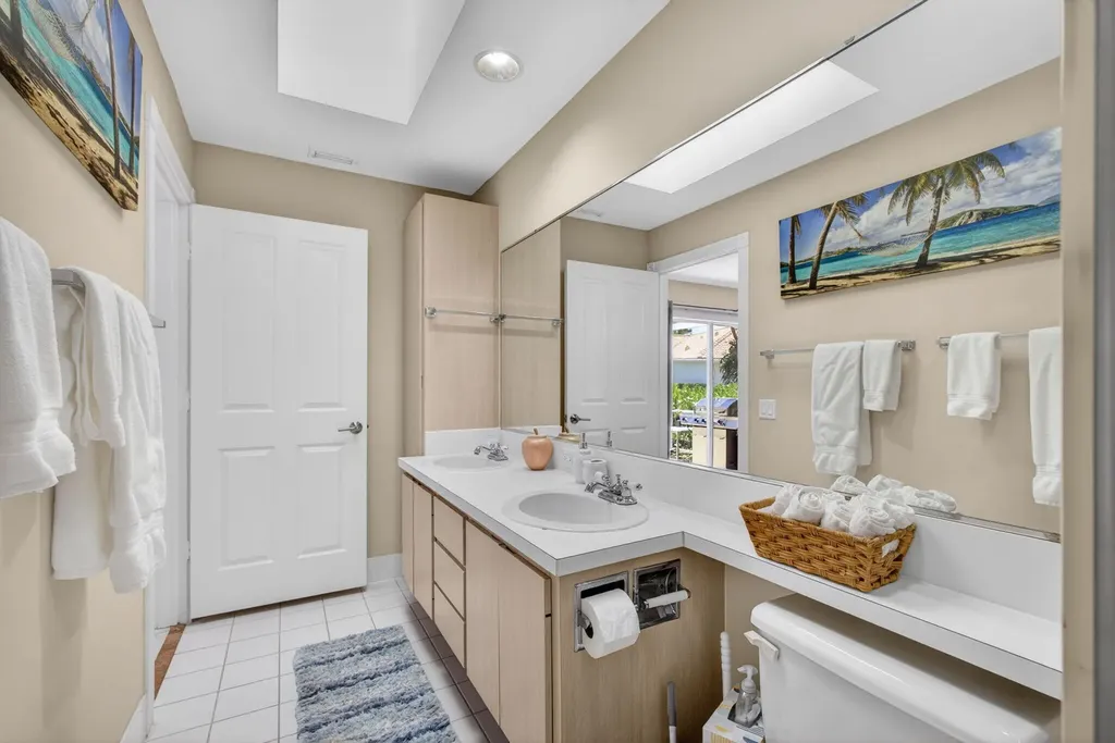 1702 Silverleaf Oak Court Palm Beach Gardens FL 33410