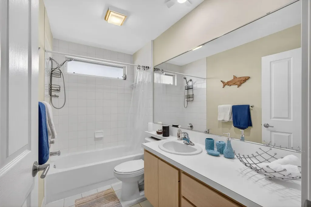 1702 Silverleaf Oak Court Palm Beach Gardens FL 33410