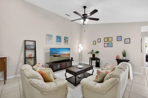 1702 Silverleaf Oak Court Palm Beach Gardens FL 33410
