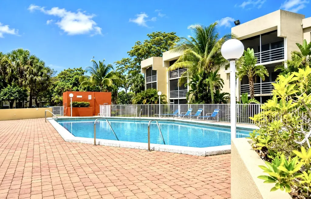 4205 N University Drive Sunrise FL 33351