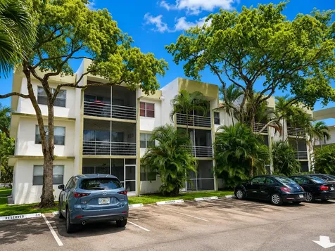 4205 N University Drive Sunrise FL 33351