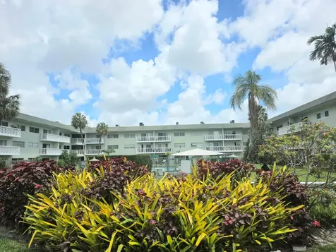 4200 NW 3rd Court Plantation FL 33317