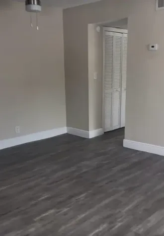 5811 NW 17th Place Sunrise FL 33313