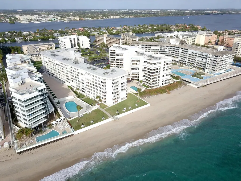 3570 S Ocean Boulevard South Palm Beach FL 33480