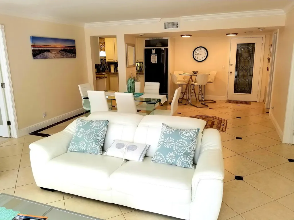 3570 S Ocean Boulevard South Palm Beach FL 33480