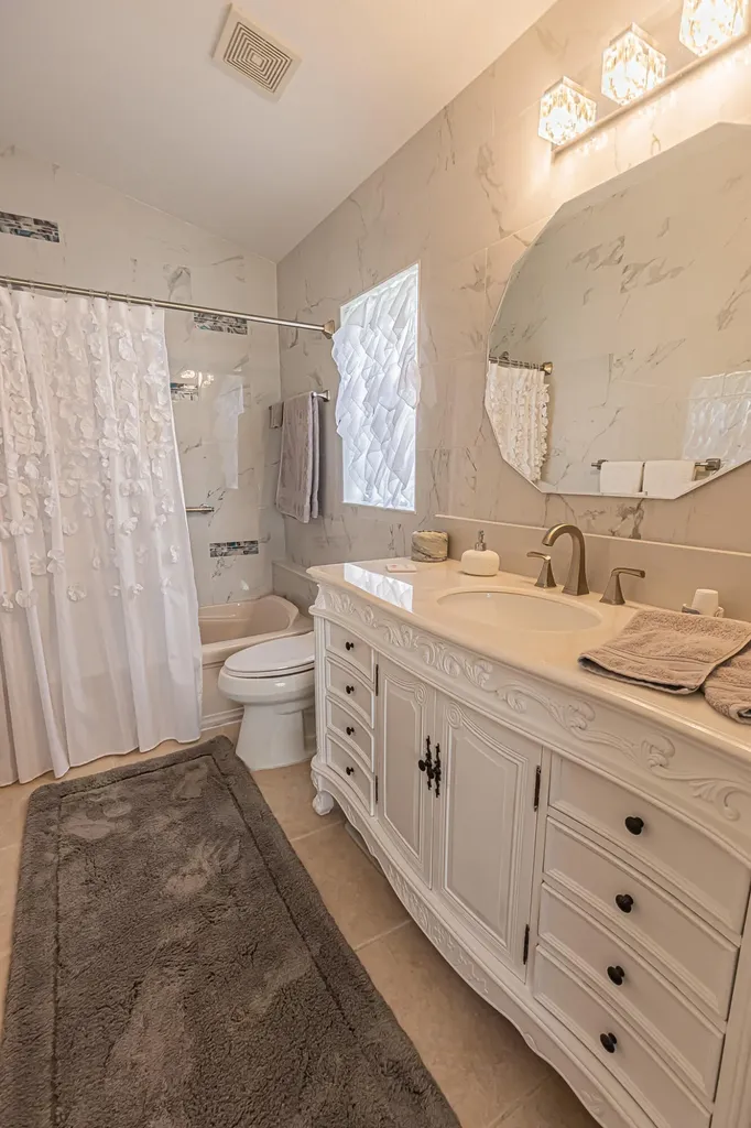472 SW Talquin Lane Port St Lucie FL 34986