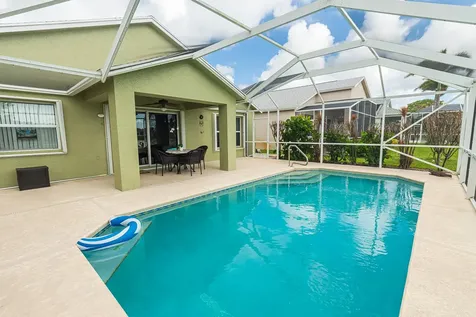 472 SW Talquin Lane Port St Lucie FL 34986